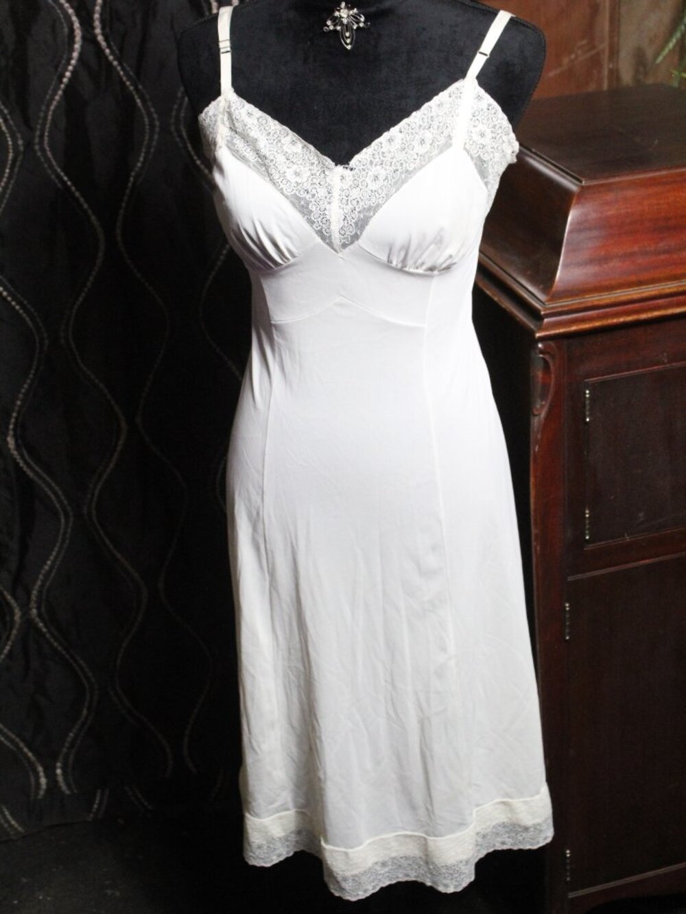Vintage Lorraine Slip Dress Size 34 Tall, Cream / White Lace Trim